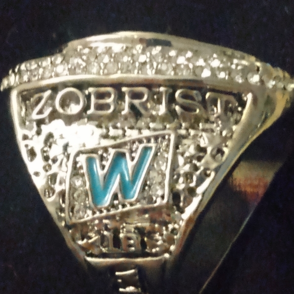 Men's Cub's Ring - Picture 3 of 4